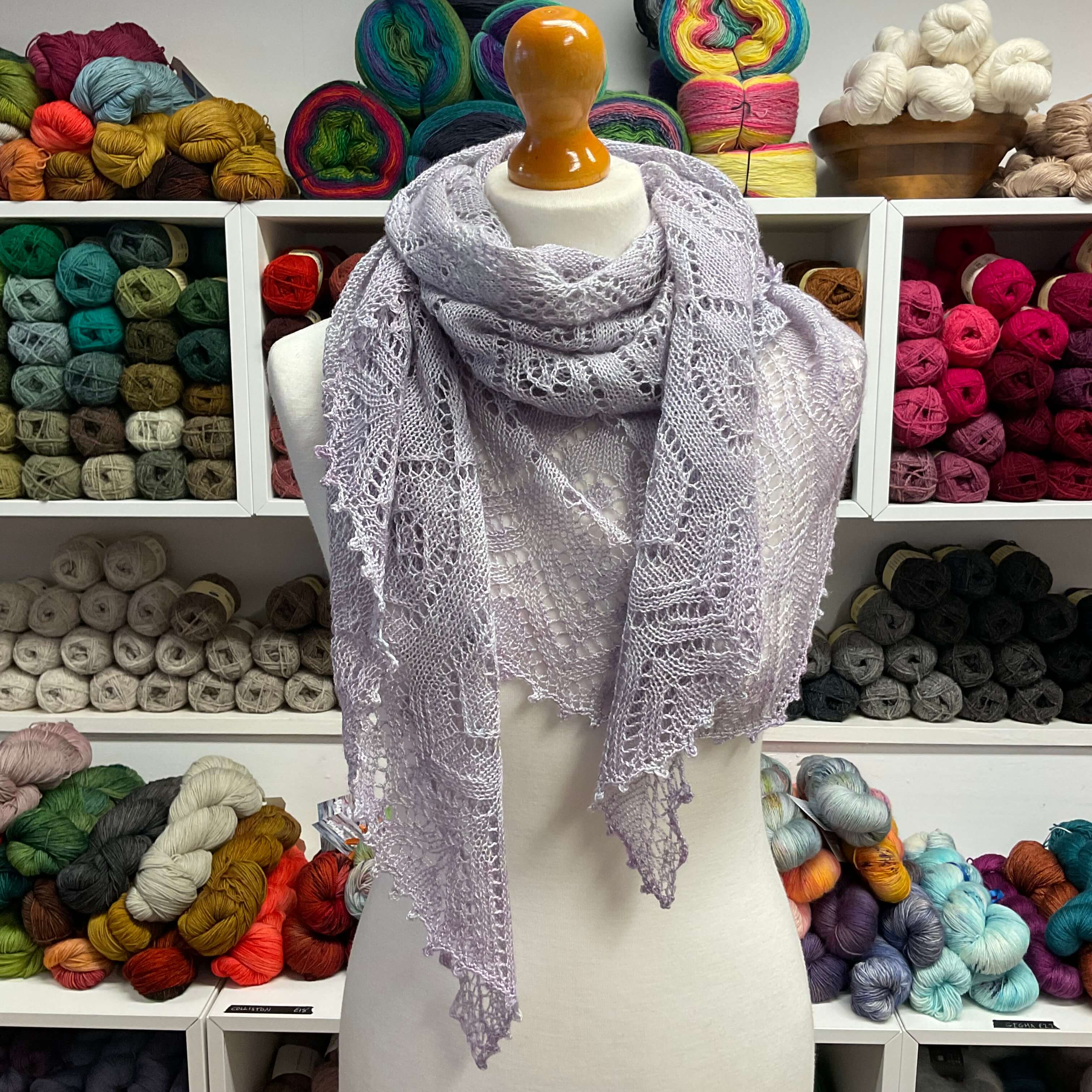 Show & Tell - Effra Shawl
