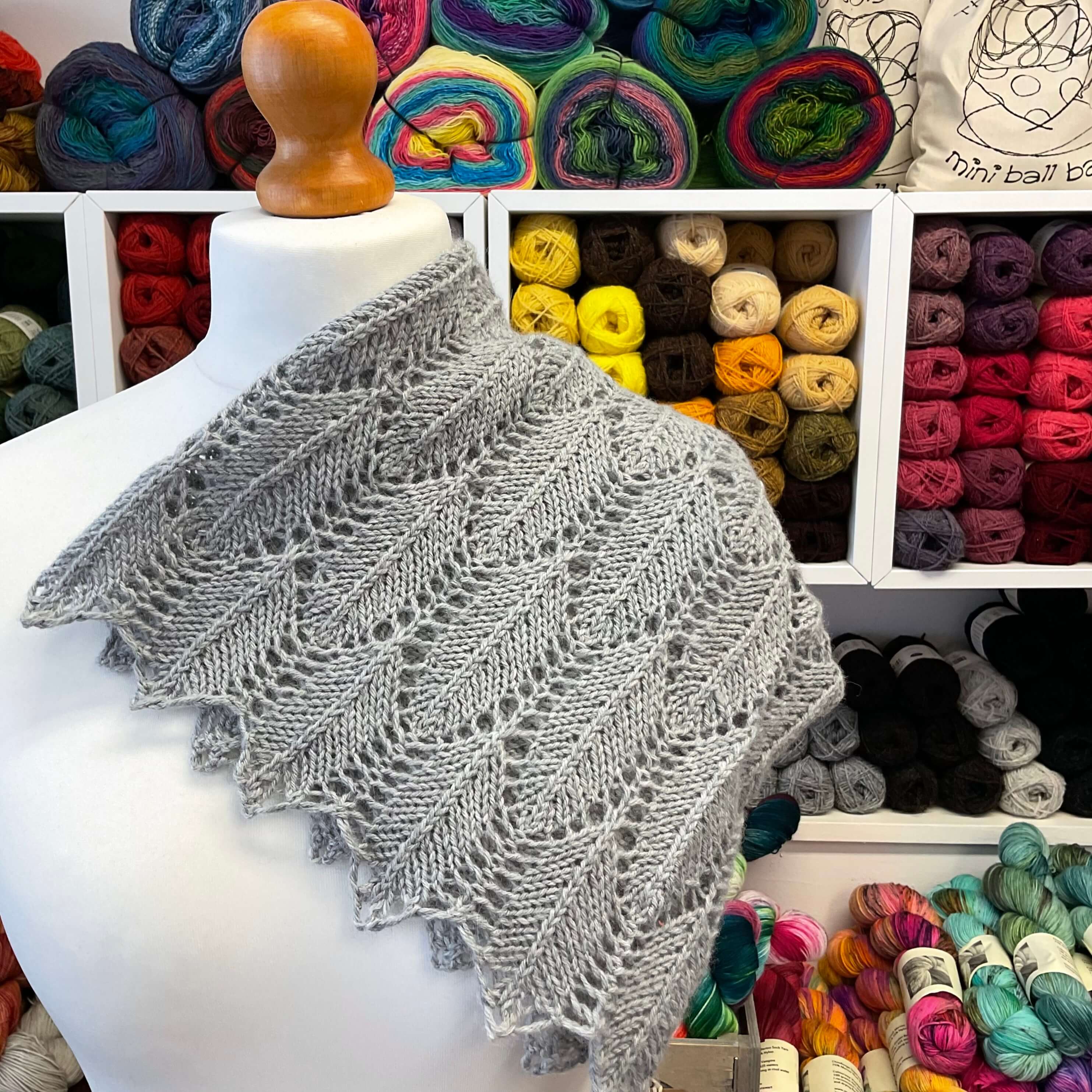 Feather Wave Cowl Yarn Kit, Hand Knit